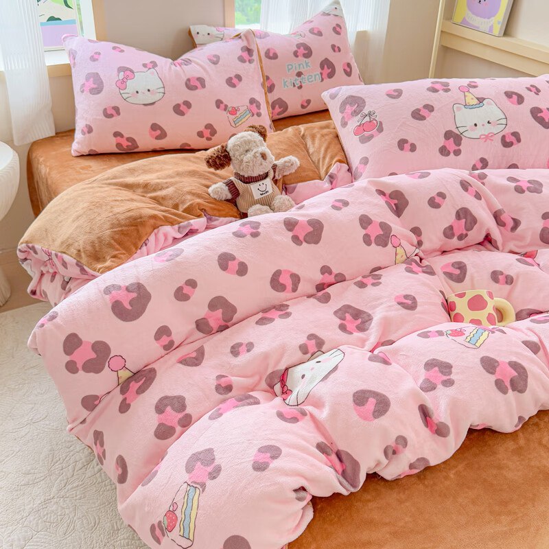 伊路卡床上用品89.9元 牛奶绒三件套150*200cm