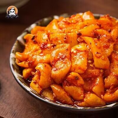 5.9元 川渝特产下饭菜莫可比麻辣萝卜干180g*2盒)T7XFd94V31O)/ CZ1111/给我看流口水了 贼开胃啊！麻辣脆爽 当麻辣零食都行