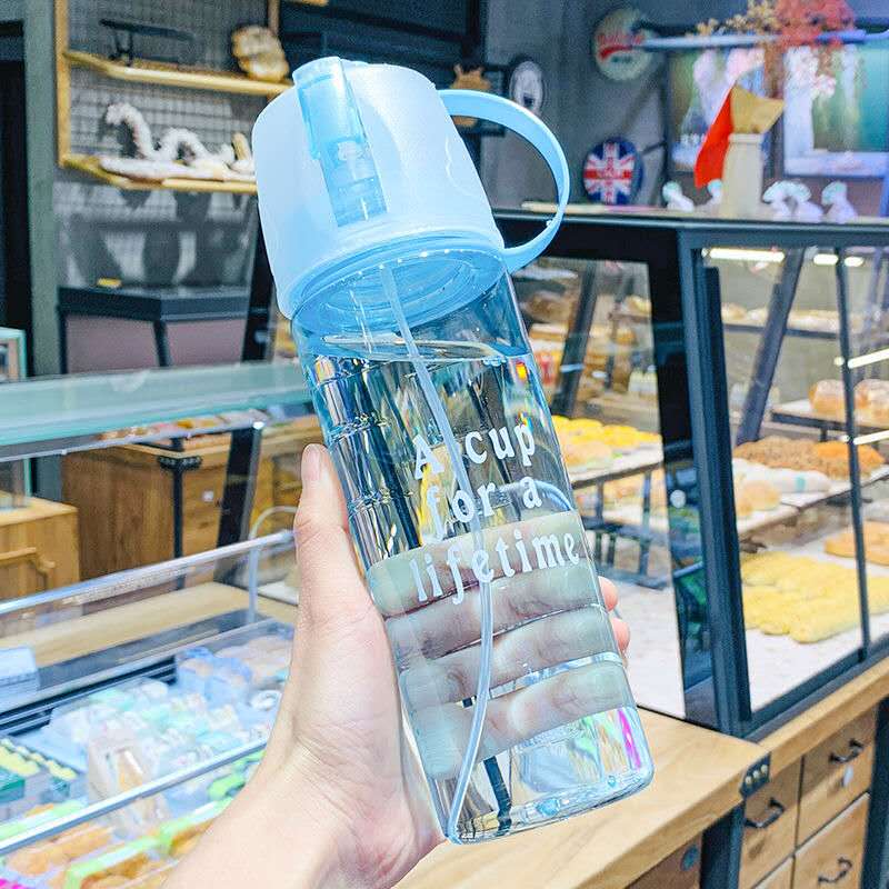 抖音创意喷水喷雾水杯，9.9元 (h0wK1E7f1dU)