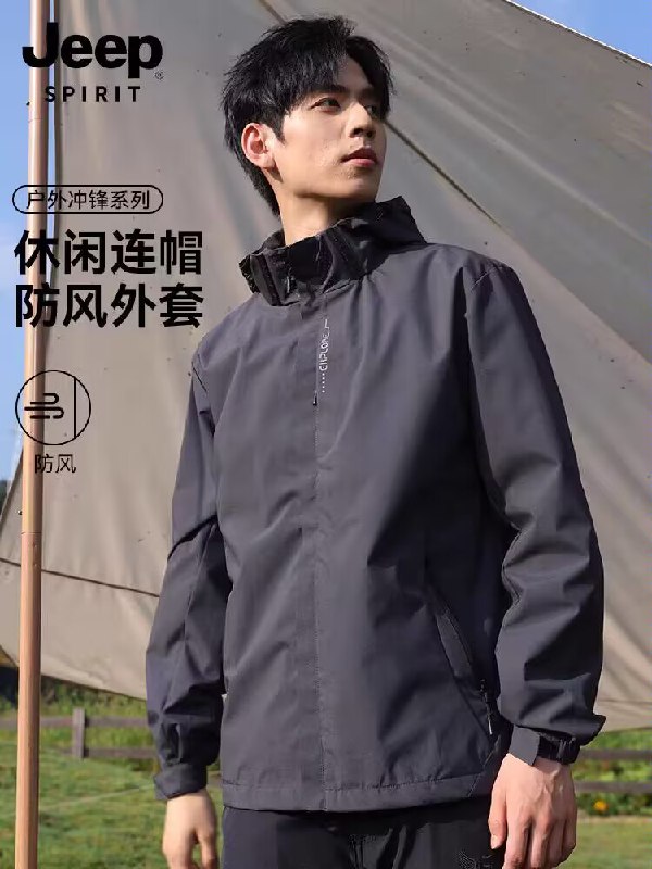 69💵【jeep服饰旗舰店】吉普新款情侣户外冲锋衣夹克)tK7vdyPPDFz)/ CZ11//换季冲锋衣最合适，防风保暖一件就够 户外穿拍照也很出片